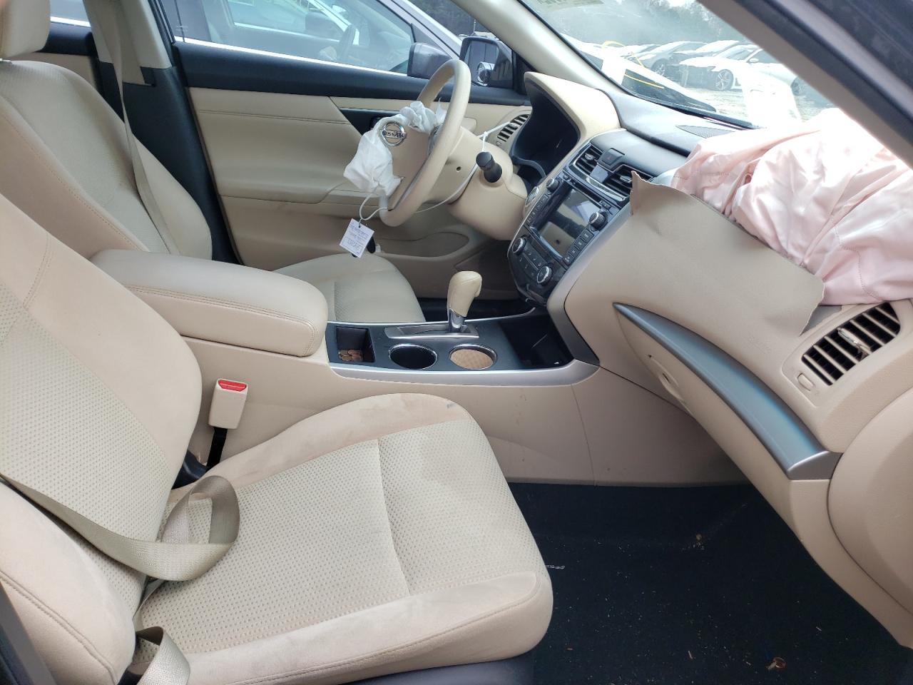 صورة رقم 5 من المزاد - 2015 NISSAN ALTIMA 2.5 مع VIN 1N4AL3AP1FC259702