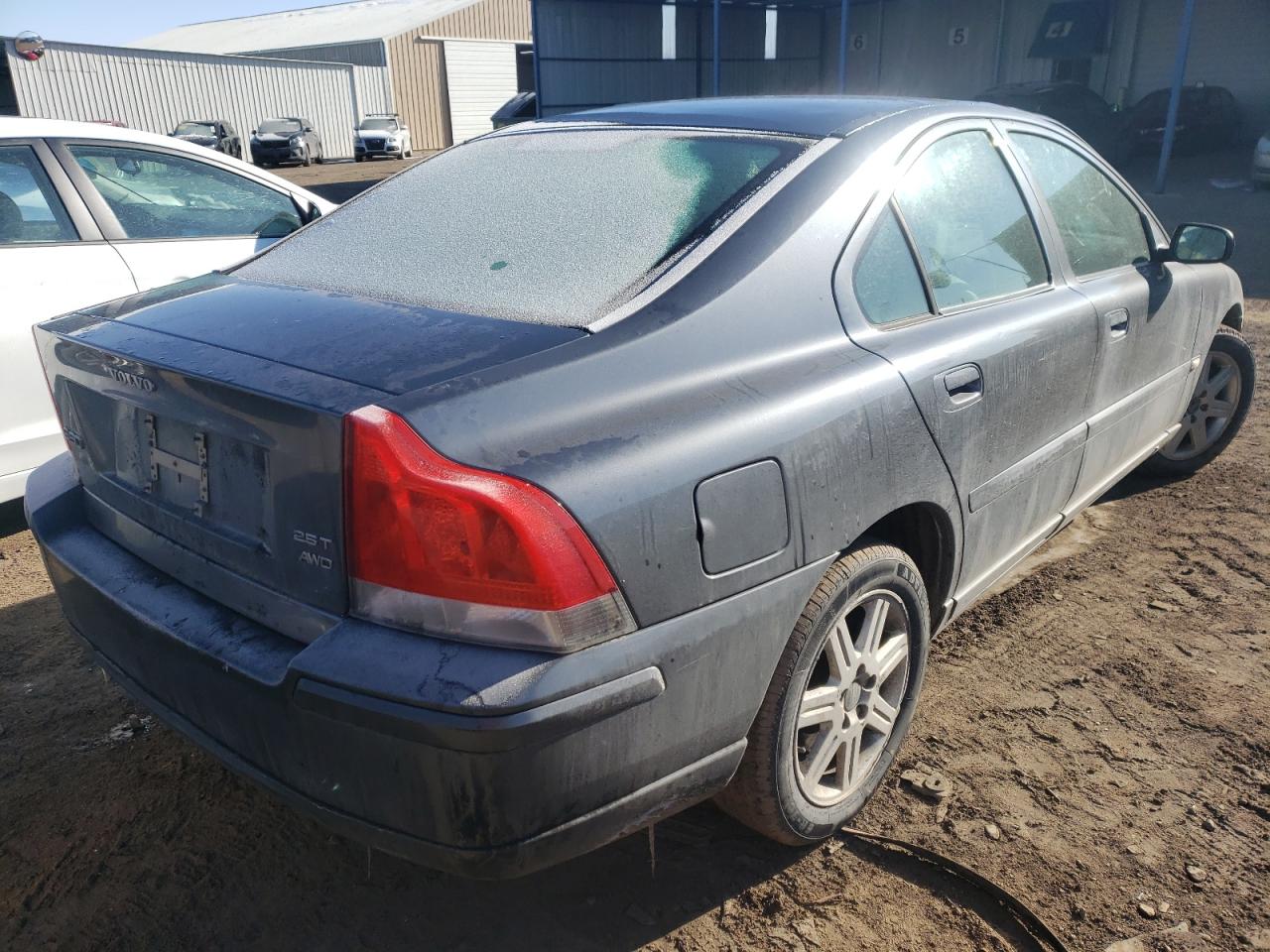 Foto 4 de la subasta – 2005 VOLVO S60 con VIN YV1RH592552481368