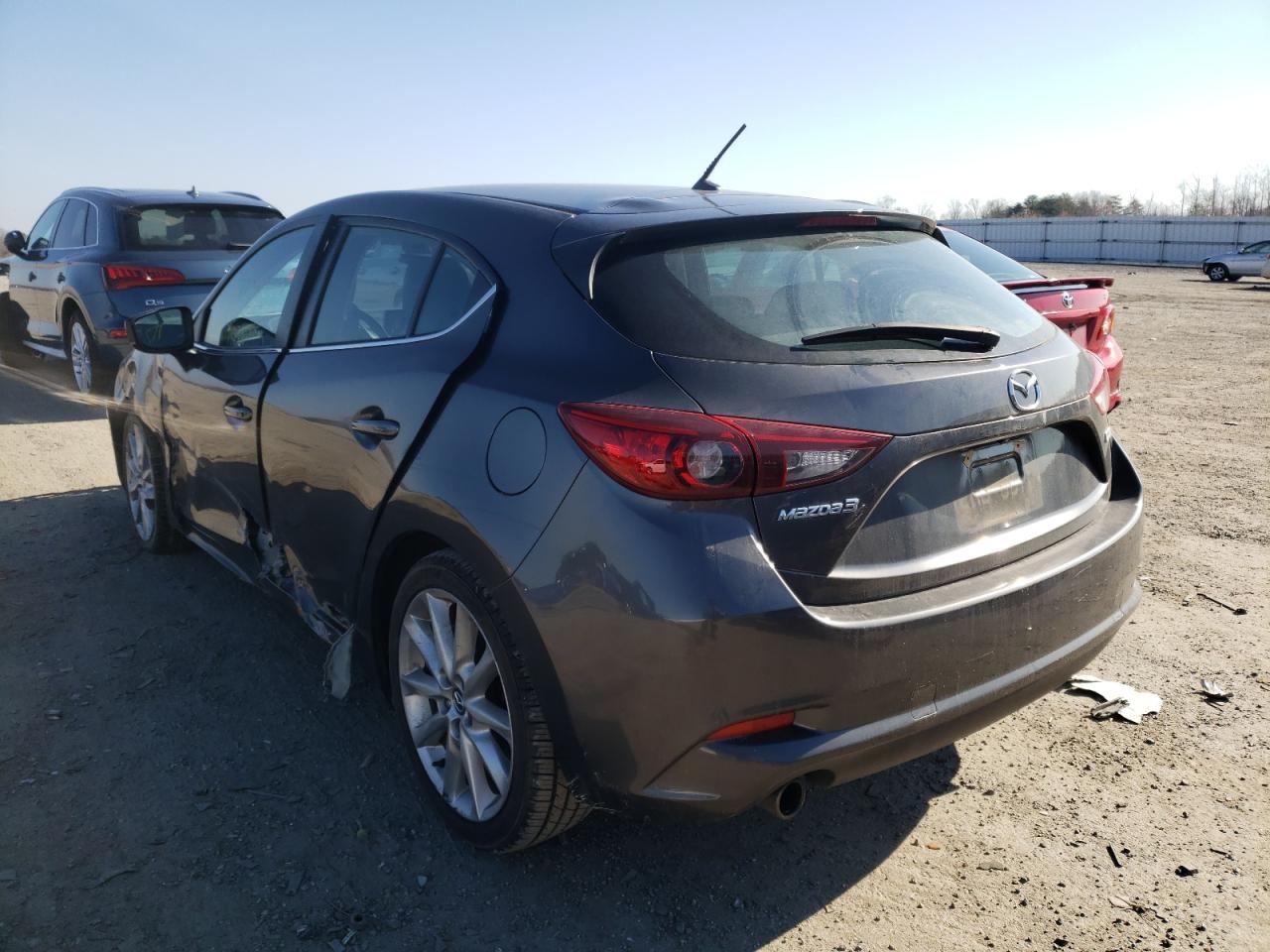 Photo 3 from auction – 2017 MAZDA 3 TOURING with VIN JM1BN1L31H1141560