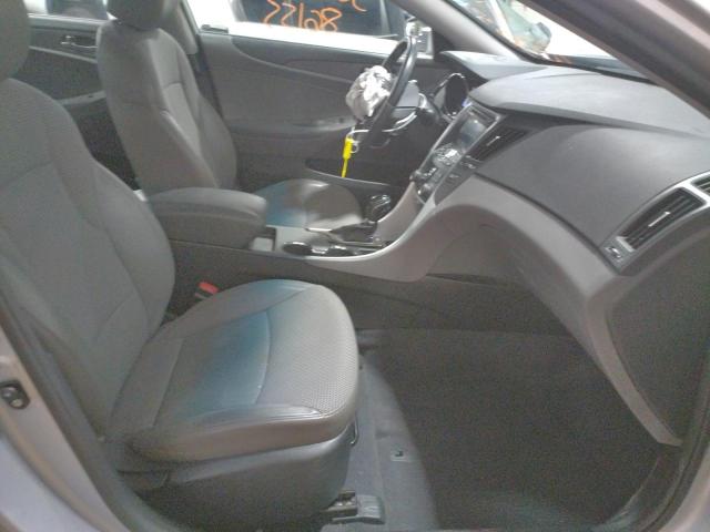 Photo 5 from auction – 2011 HYUNDAI SONATA SE with VIN 5NPEC4AB3BH175871