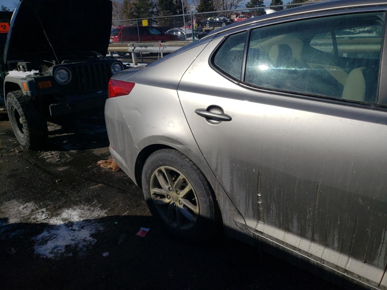 Photo 9 from auction – 2011 KIA OPTIMA LX with VIN KNAGM4A71B5162731