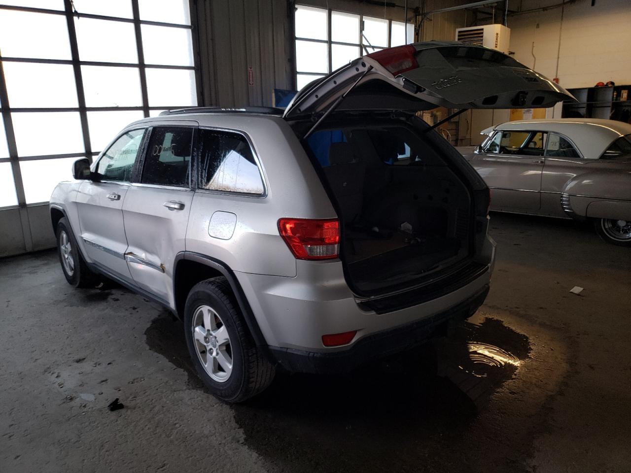 Photo 3 from auction – 2011 JEEP GRAND CHER with VIN 1J4RR4GG1BC508710