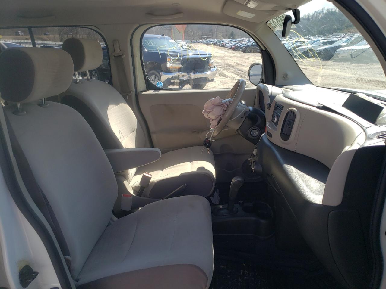Photo 5 from auction – 2011 NISSAN CUBE BASE with VIN JN8AZ2KR5BT214098