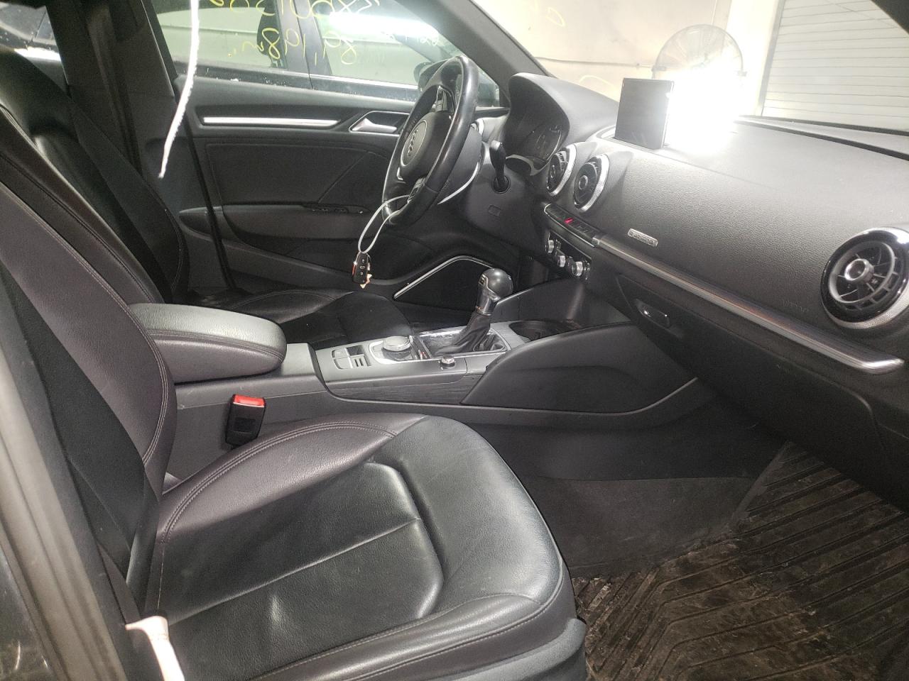 Photo 5 from auction – 2015 AUDI A3 PREMIUM with VIN WAUEFGFF1F1114405