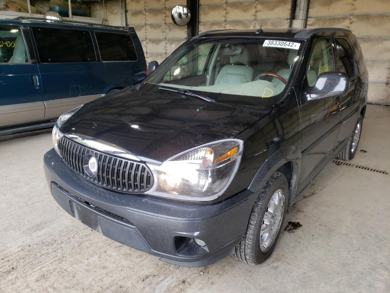 Photo 2 from auction – 2005 BUICK RENDEZVOUS with VIN 3G5DA03775S555235