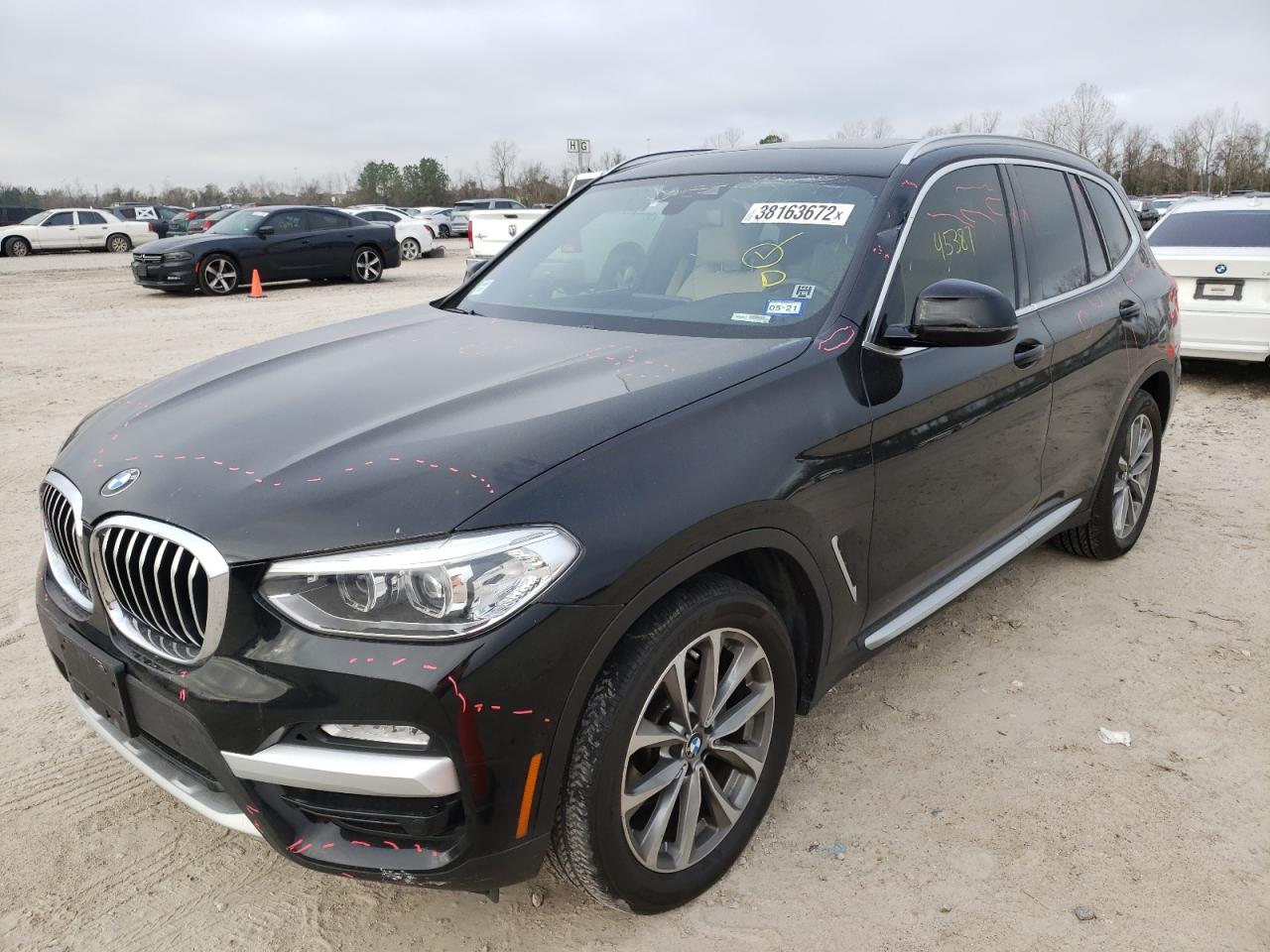 Photo 2 from auction – 2019 BMW X3 SDRIVE3 with VIN 5UXTR7C56KLE96055