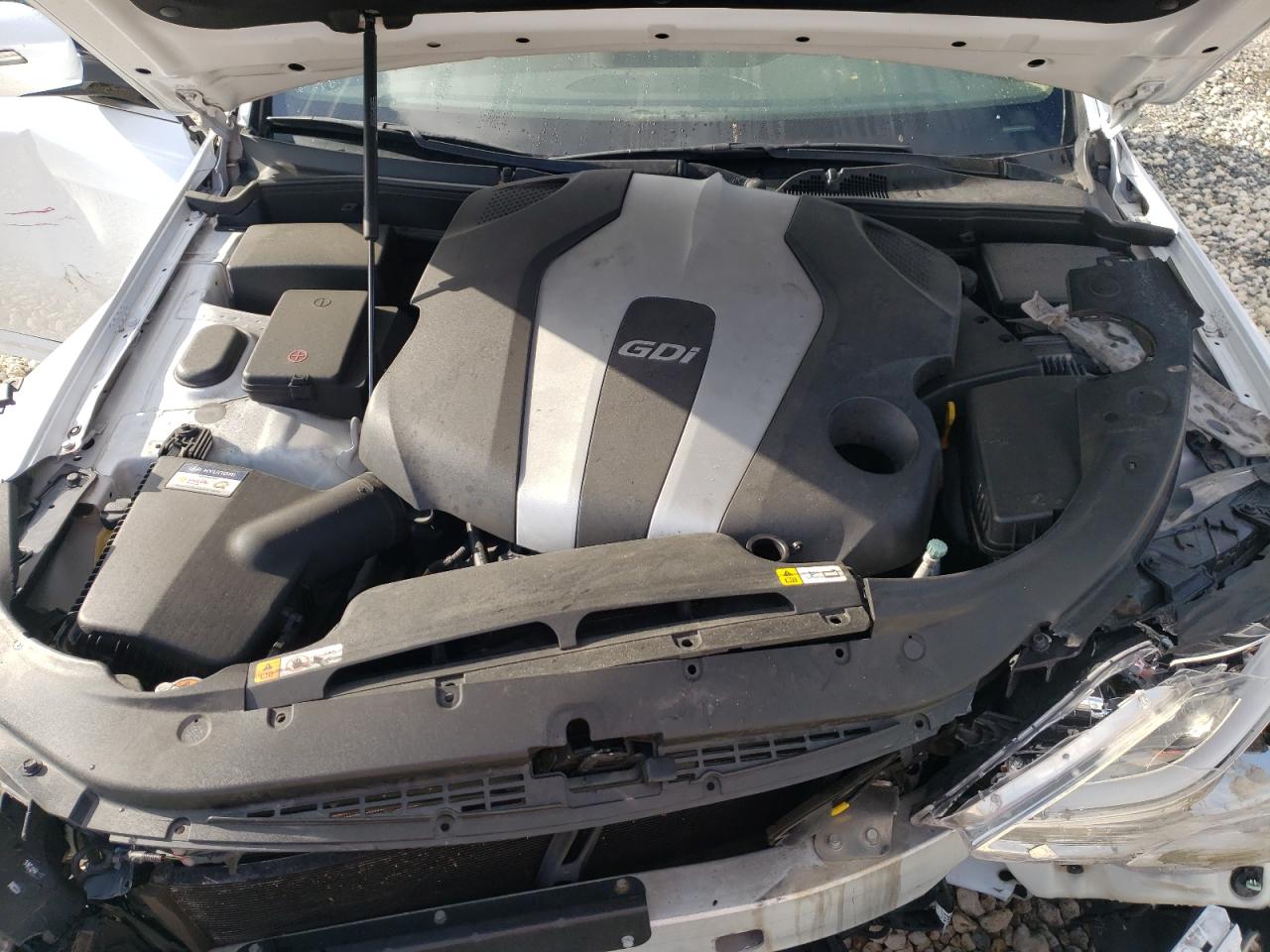 Photo 7 from auction – 2014 HYUNDAI GENESIS 3. with VIN KMHGC4DD0EU262977