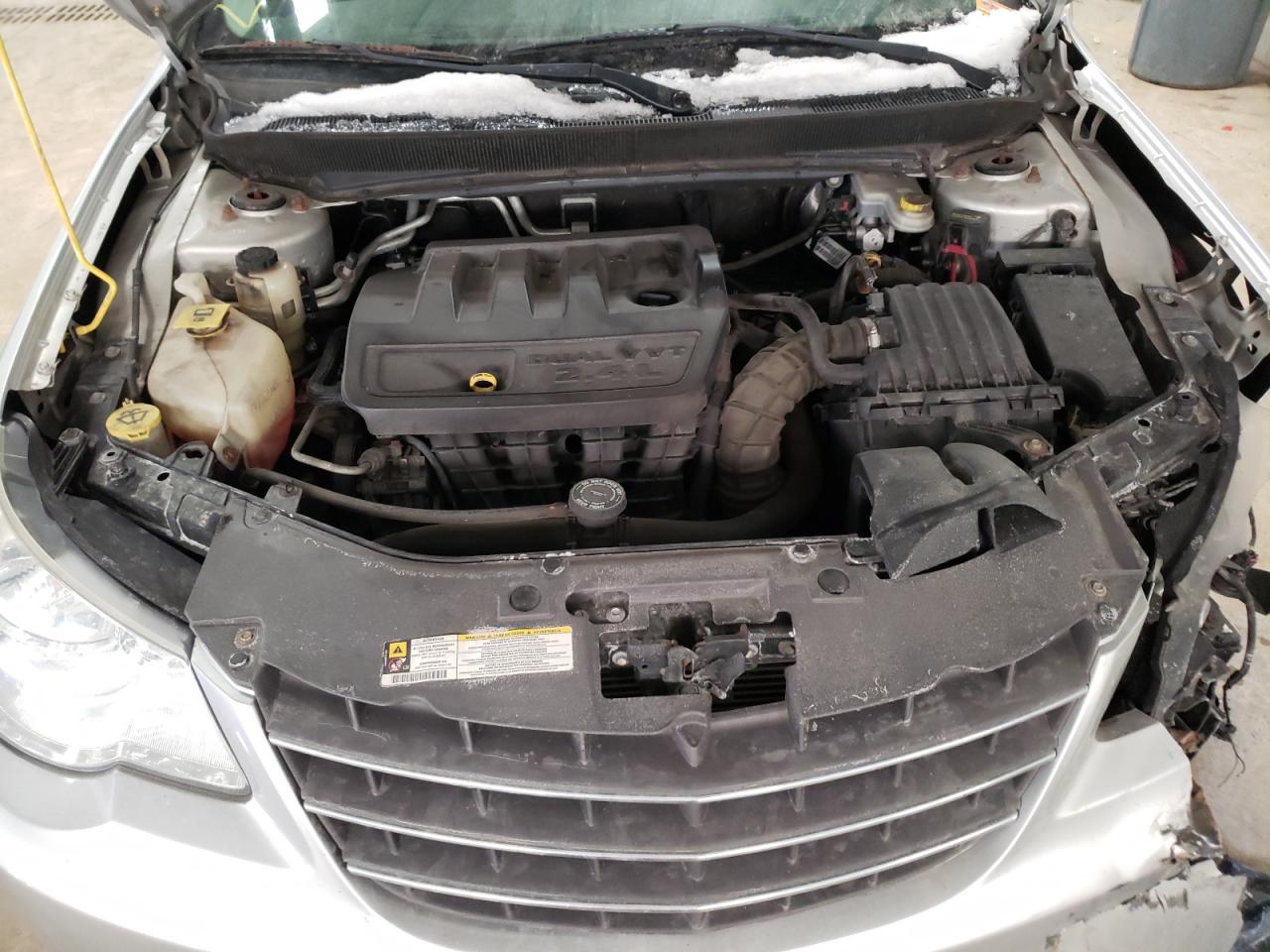 Photo 7 from auction – 2010 CHRYSLER SEBRING TO with VIN 1C3CC4FB9AN200128