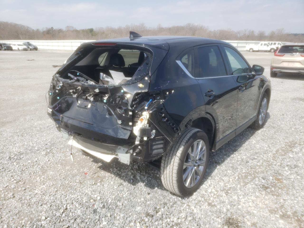 Photo 4 from auction – 2021 MAZDA CX-5 GRAND with VIN JM3KFADM8M0420693