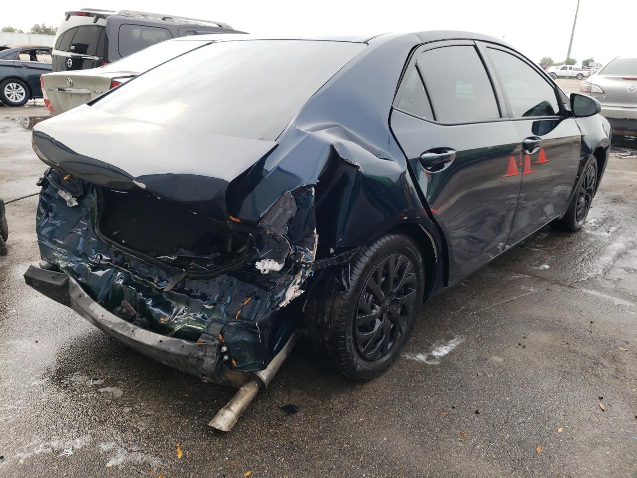 Photo 4 from auction – 2017 TOYOTA COROLLA L with VIN 5YFBURHE7HP731060