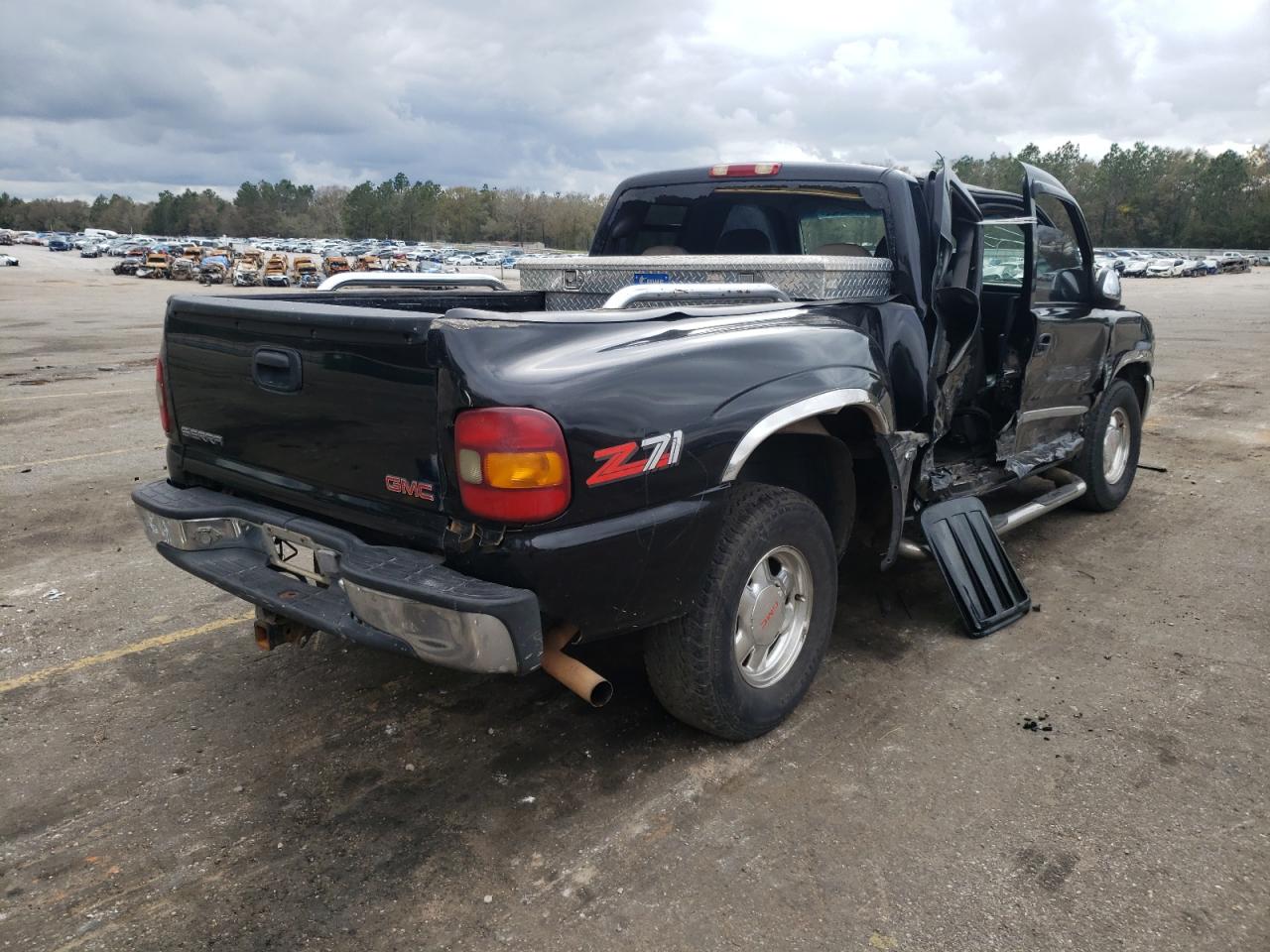 Photo 4 from auction – 1999 GMC NEW SIERRA with VIN 2GTEK19T8X1533313