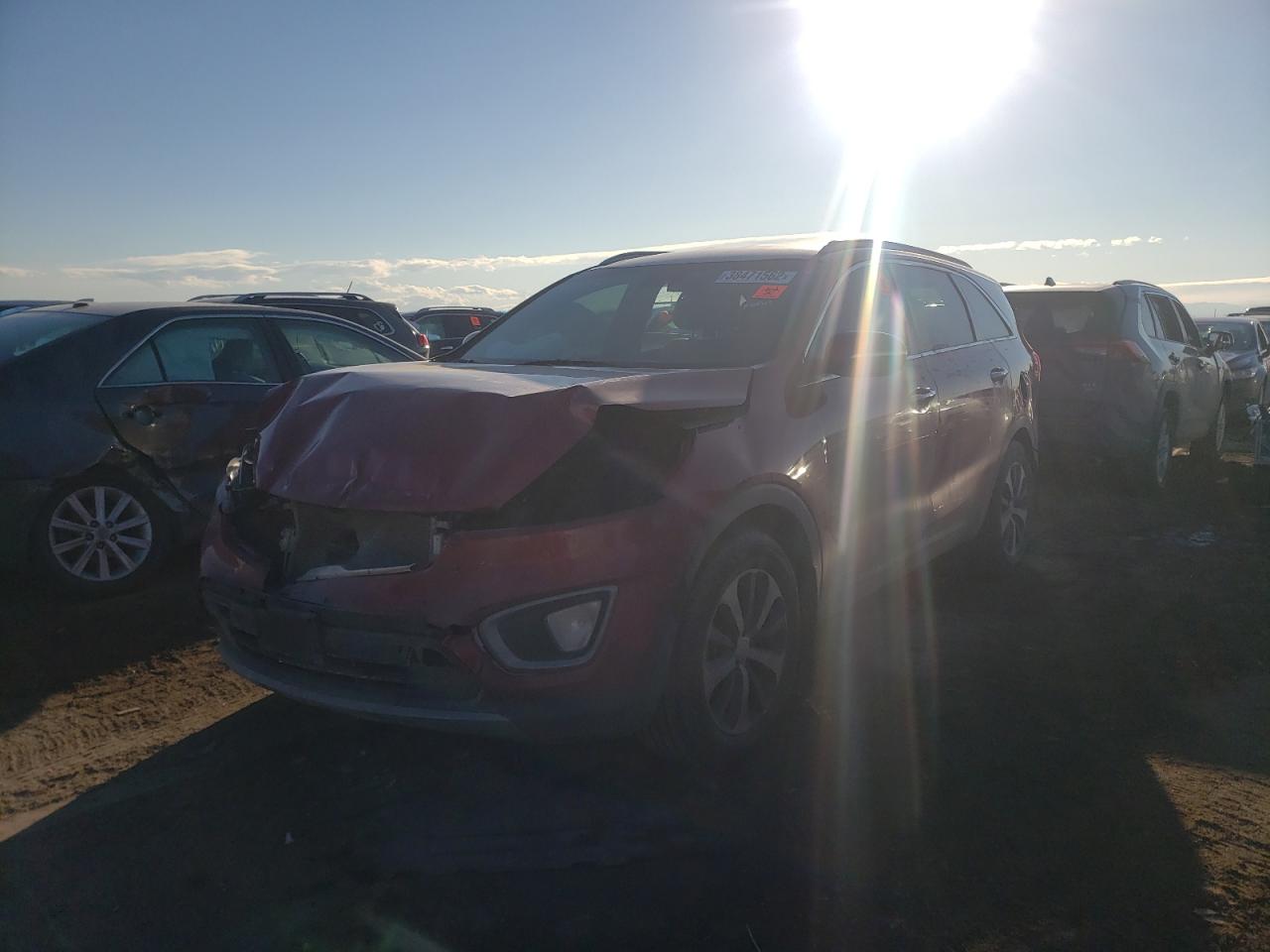 Photo 2 from auction – 2016 KIA SORENTO EX with VIN 5XYPHDA56GG081311