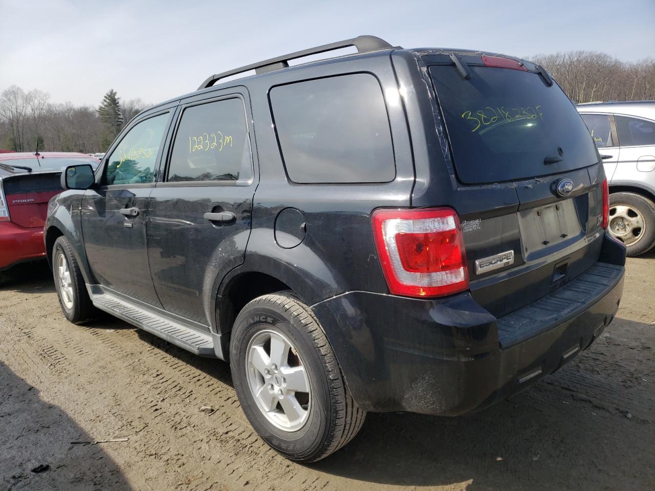 Фото 3 с аукциона – 2011 FORD ESCAPE XLT с VIN 1FMCU9DG2BKB69095