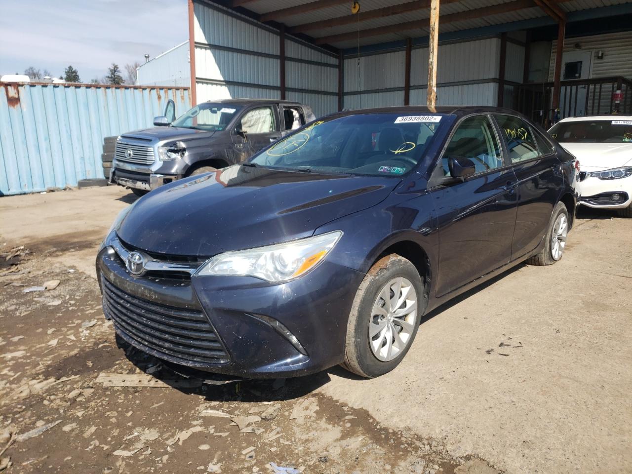 Photo 2 from auction – 2016 TOYOTA CAMRY LE with VIN 4T4BF1FK0GR534142
