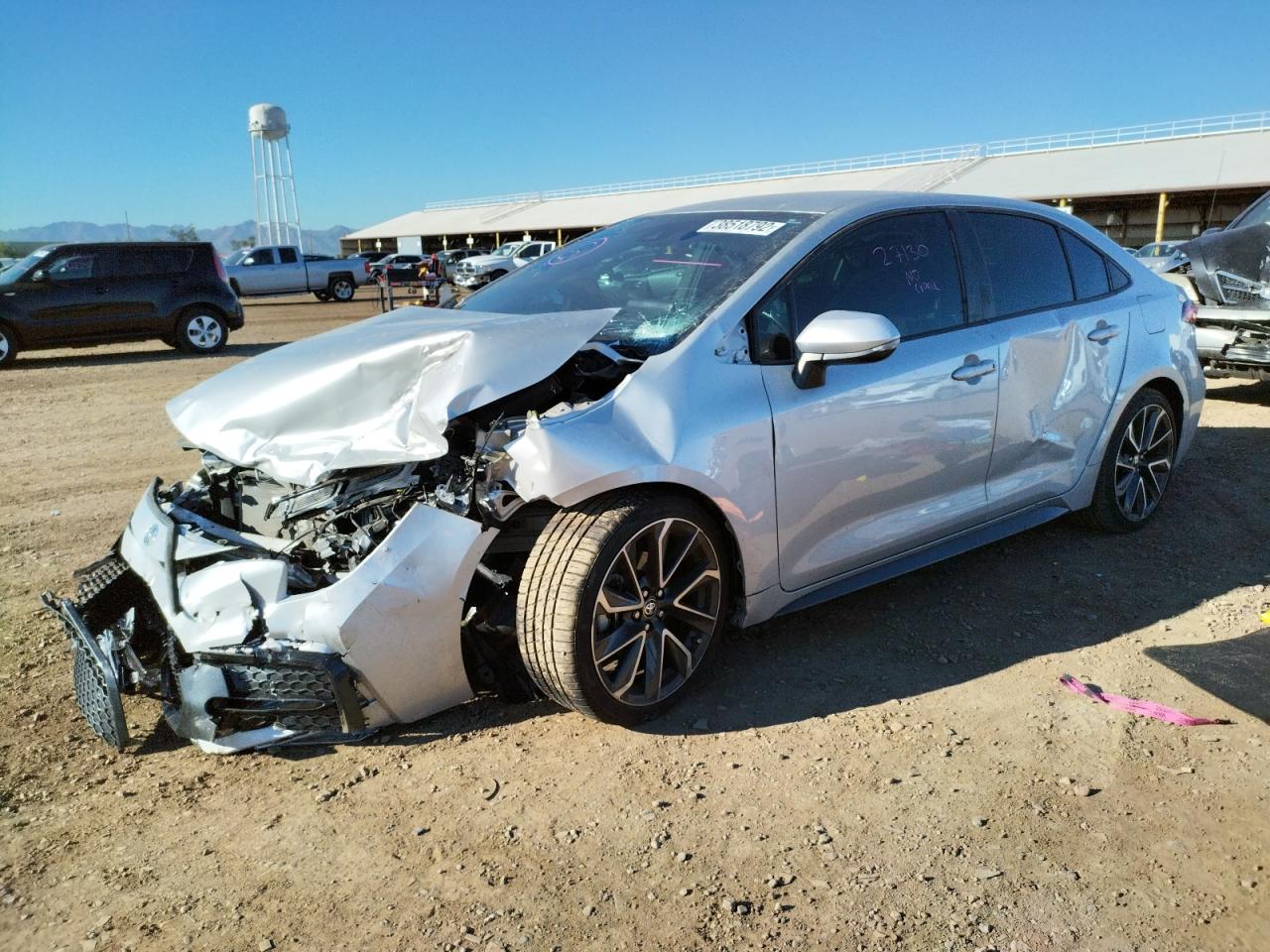 Photo 2 from auction – 2020 TOYOTA COROLLA SE with VIN 5YFS4RCE1LP037822