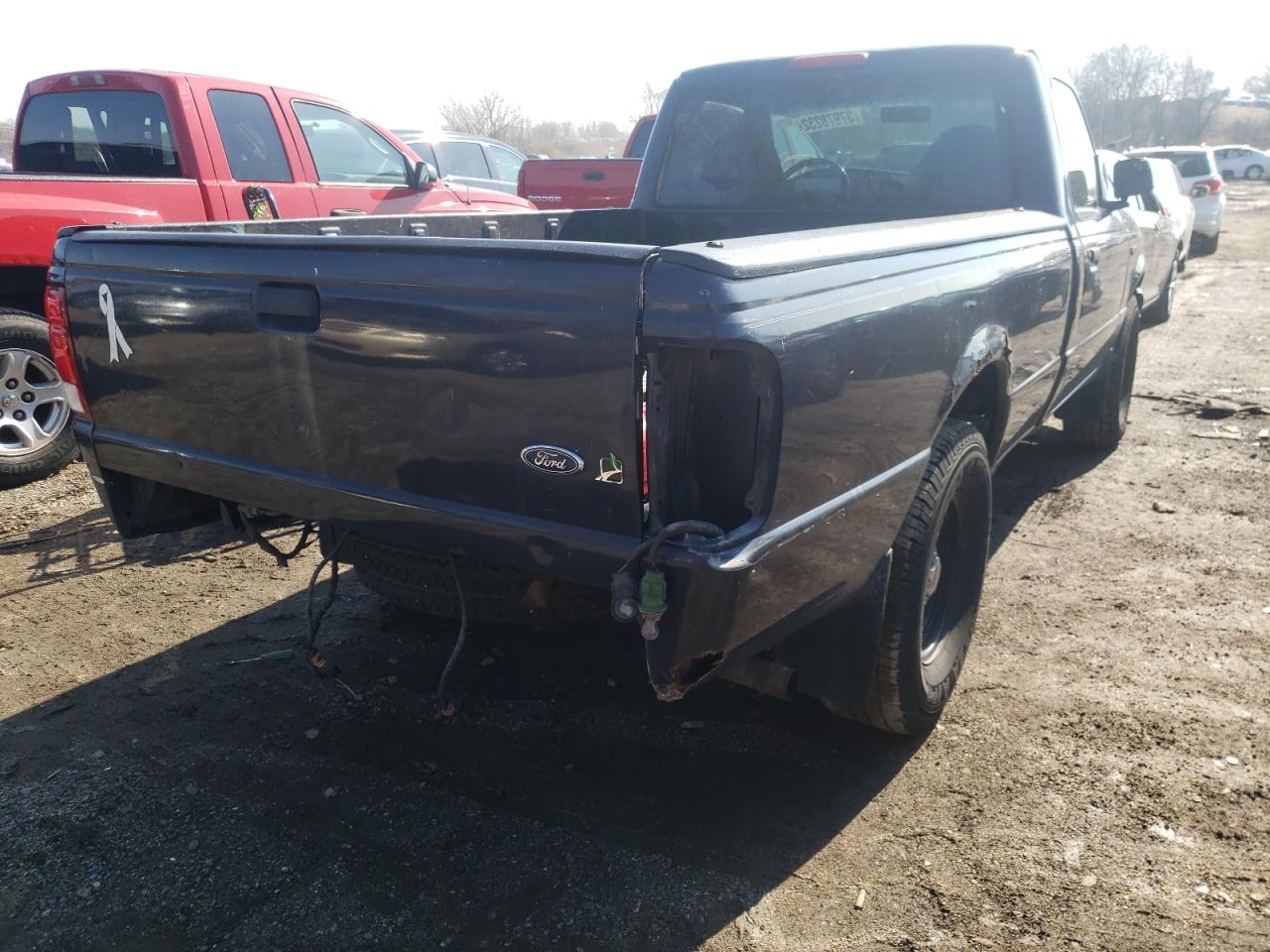 Photo 4 from auction – 2000 FORD RANGER with VIN 1FTYR10V0YPB10303