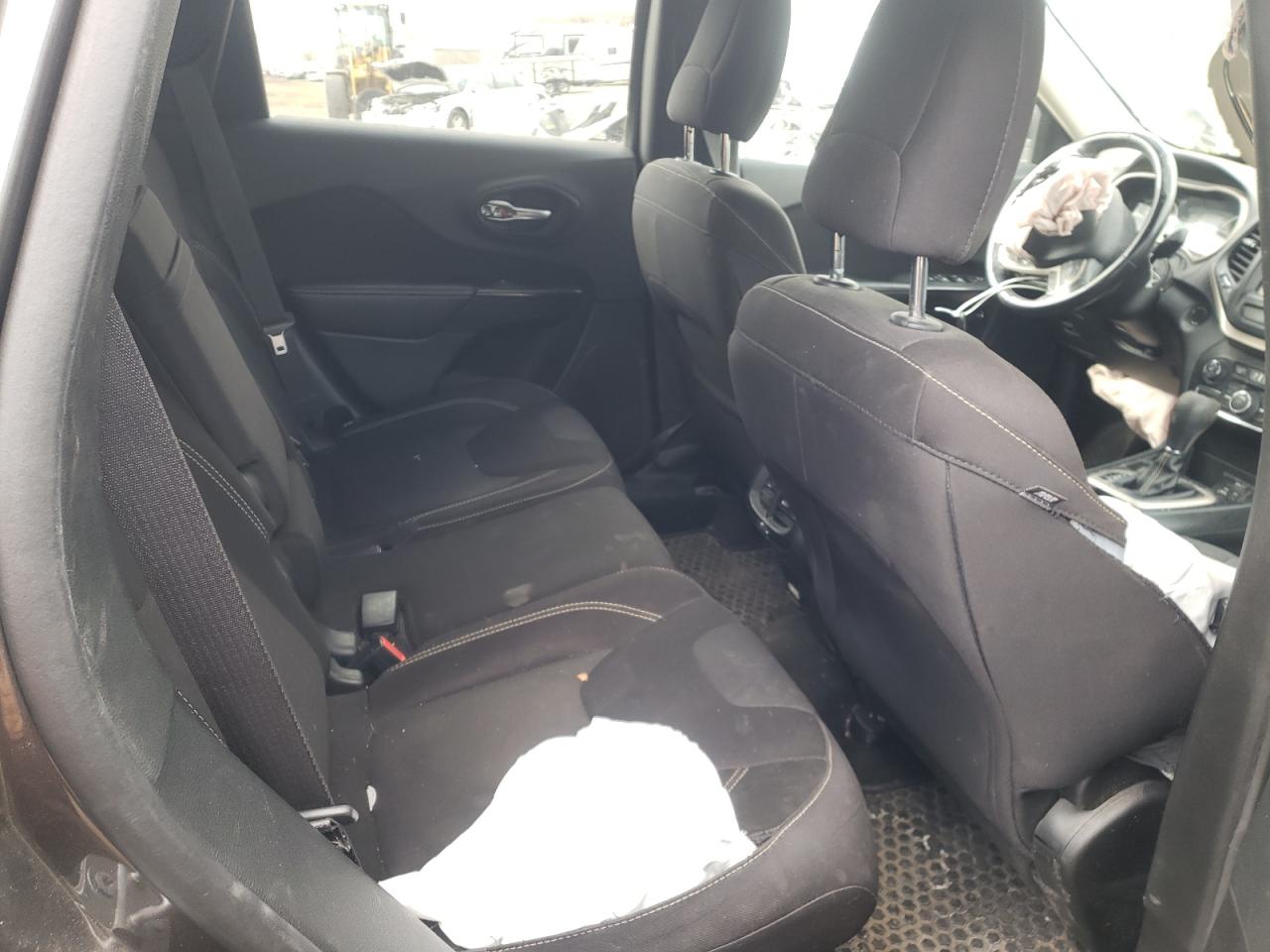 Photo 6 from auction – 2015 JEEP CHEROKEE L with VIN 1C4PJLCS6FW695245