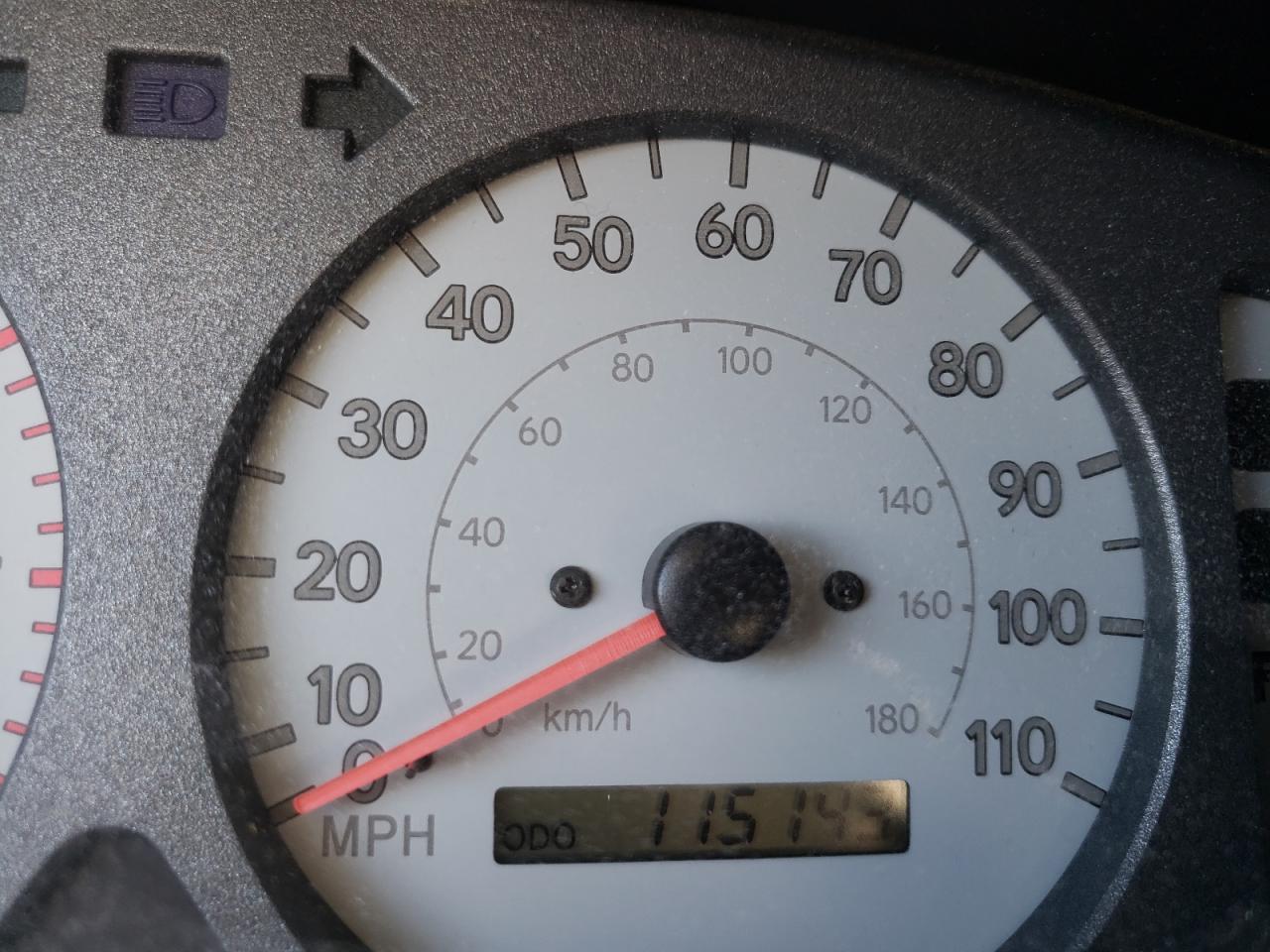 Photo 8 from auction – 1998 TOYOTA COROLLA VE with VIN 1NXBR18E2WZ086459
