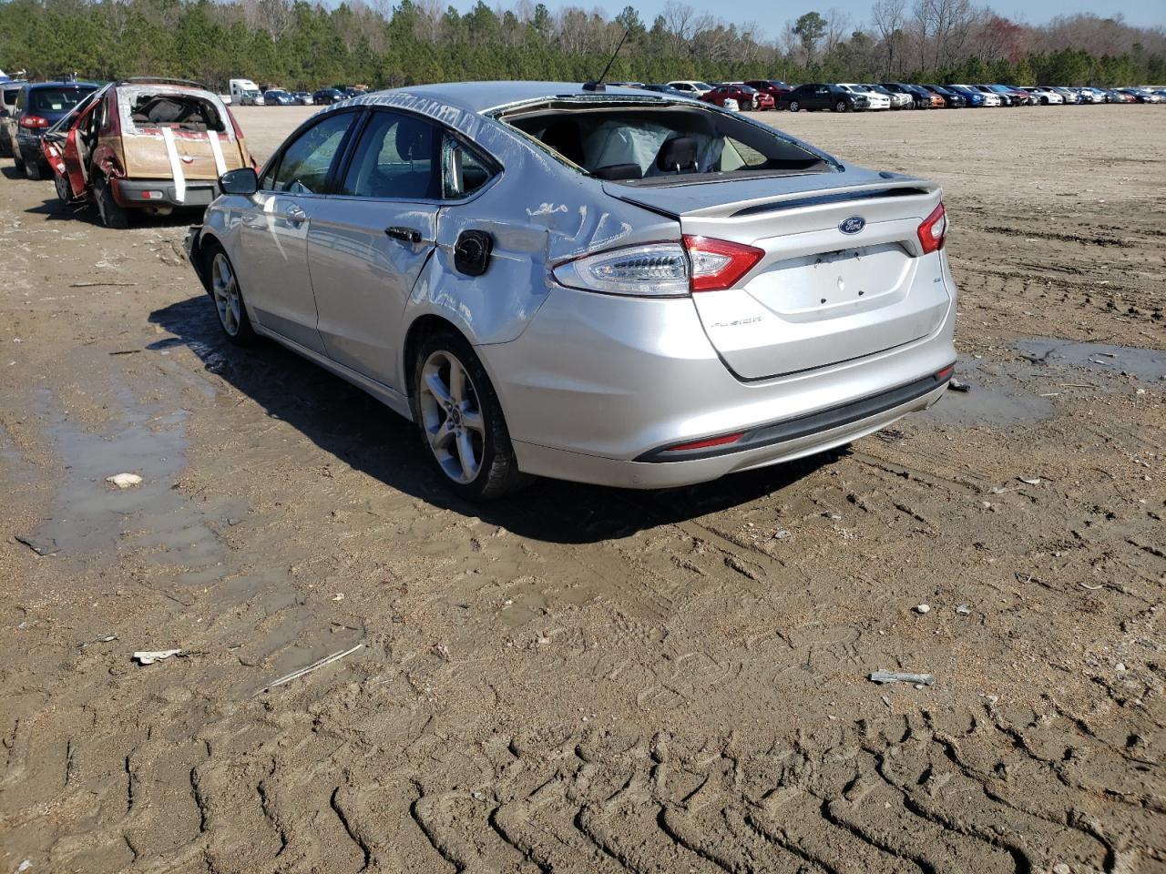 Photo 3 from auction – 2016 FORD FUSION SE with VIN 3FA6P0H74GR359360