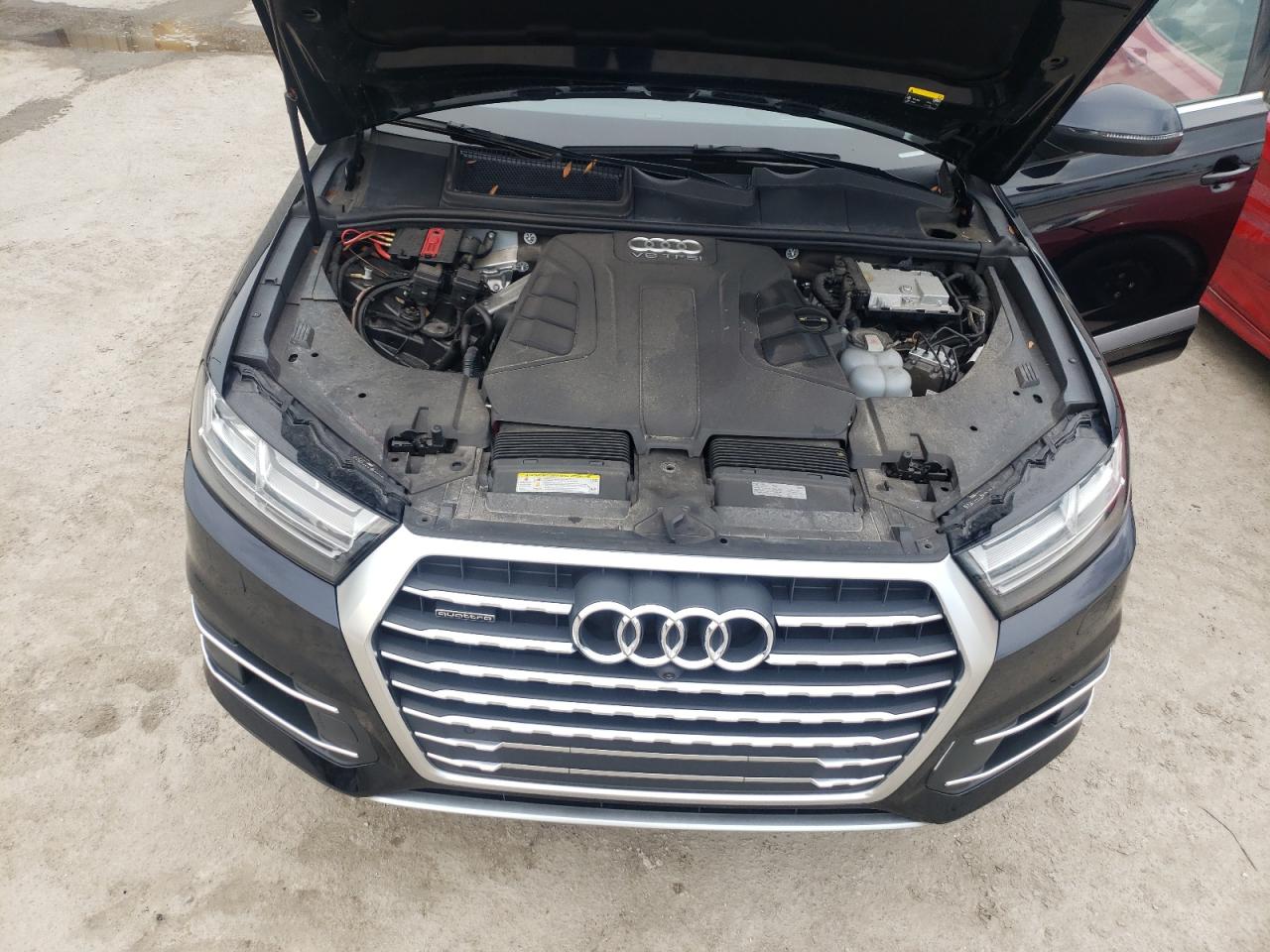 Photo 7 from auction – 2017 AUDI Q7 PRESTIG with VIN WA1VAAF72HD039913