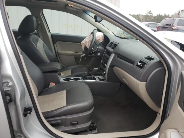 Photo 5 from auction – 2010 MERCURY MILAN PREM with VIN 3MEHM0JG3AR649021