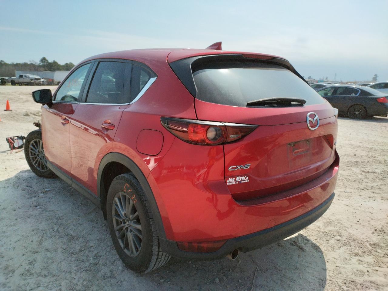 Photo 3 from auction – 2017 MAZDA CX-5 TOURI with VIN JM3KFACLXH0167732