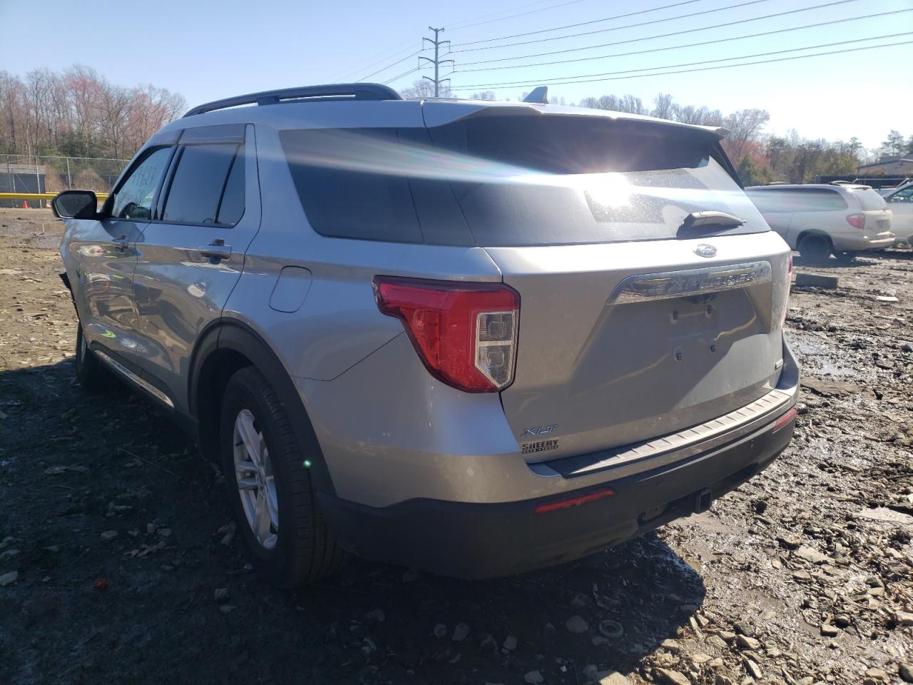 Photo 3 from auction – 2020 FORD EXPLORER X with VIN 1FMSK7DH0LGB26989