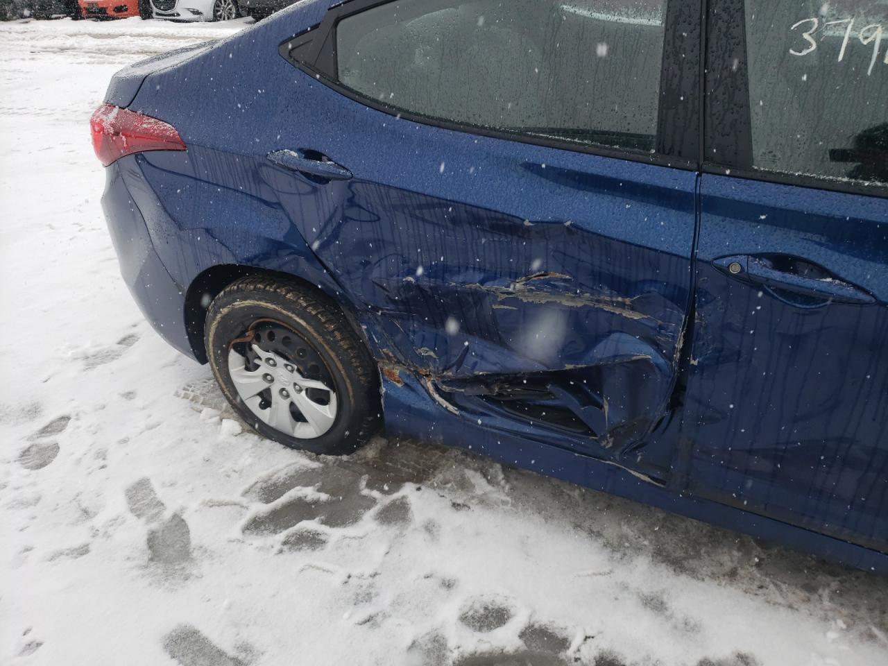 Photo 9 from auction – 2016 HYUNDAI ELANTRA SE with VIN 5NPDH4AE0GH725445