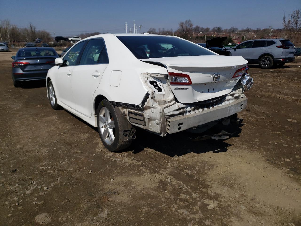 Photo 3 from auction – 2012 TOYOTA CAMRY BASE with VIN 4T1BF1FK0CU515224