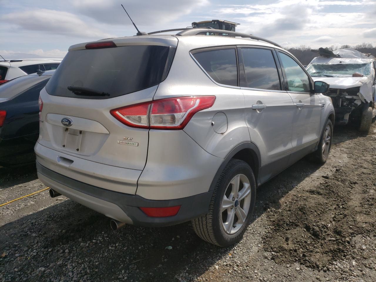 Photo 4 from auction – 2013 FORD ESCAPE SE with VIN 1FMCU0GX8DUB68435