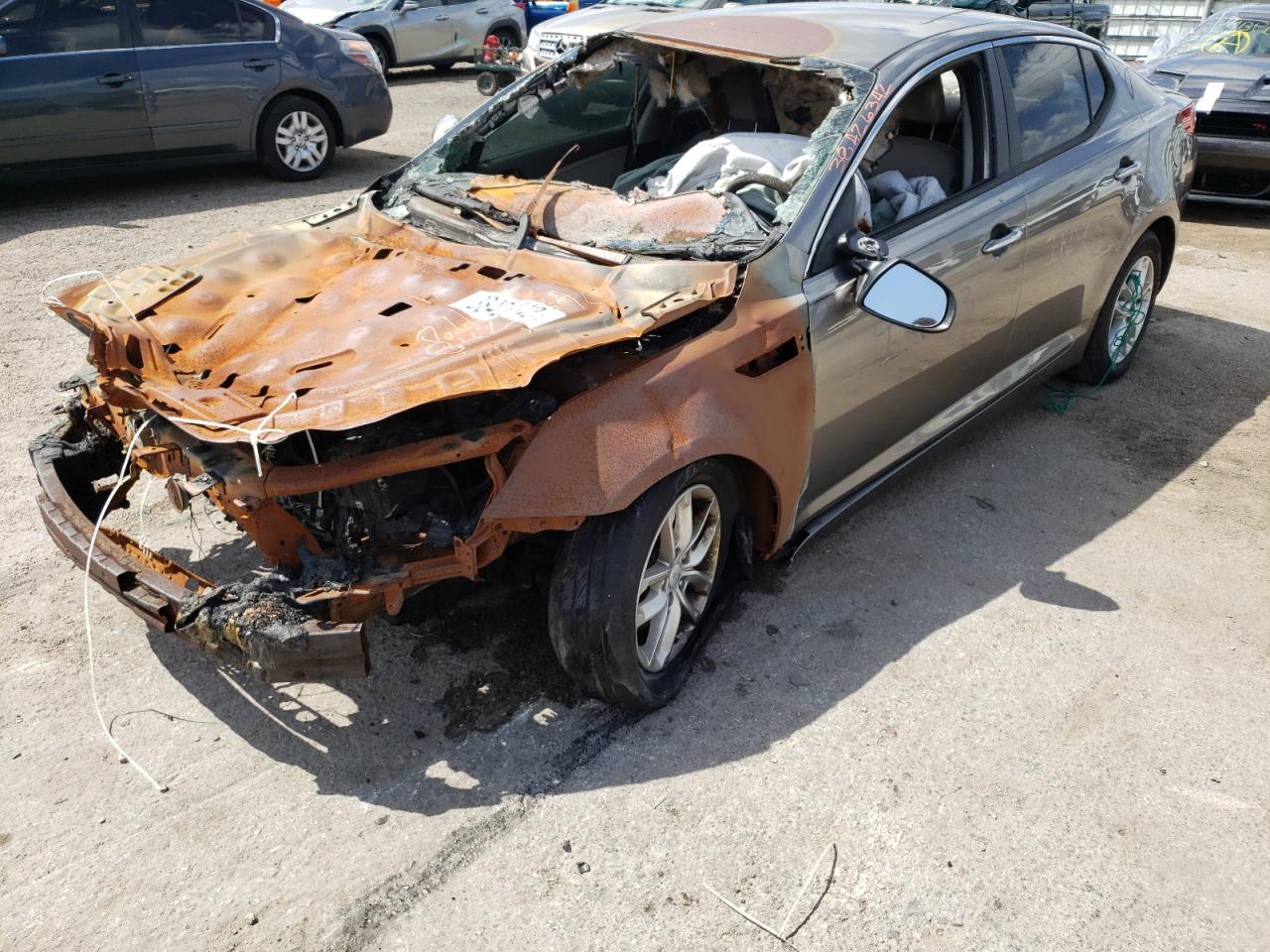 Photo 2 from auction – 2013 KIA OPTIMA LX with VIN 5XXGM4A75DG246942