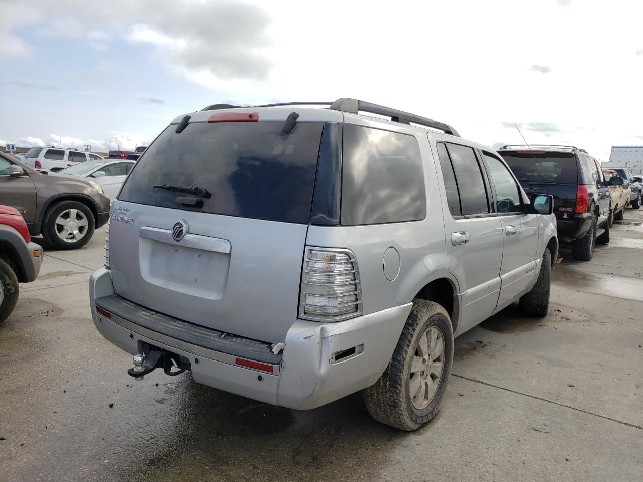 Photo 4 from auction – 2009 MERCURY MOUNTAINEE with VIN 4M2EU37E09UJ02234