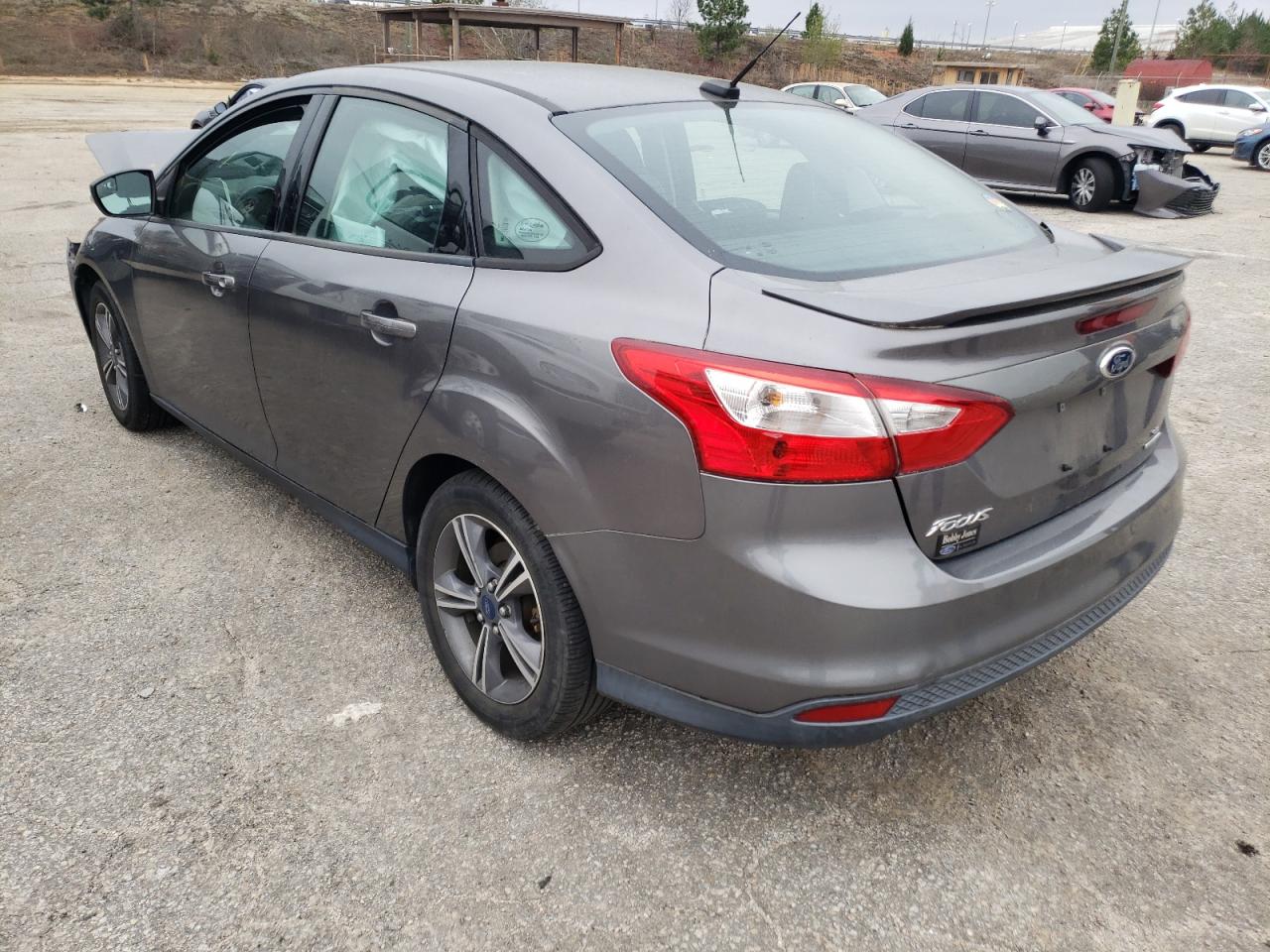 Photo 3 from auction – 2014 FORD FOCUS SE with VIN 1FADP3F29EL359477