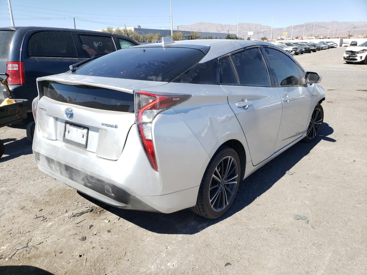 Photo 4 from auction – 2016 TOYOTA PRIUS with VIN JTDKBRFU4G3516677