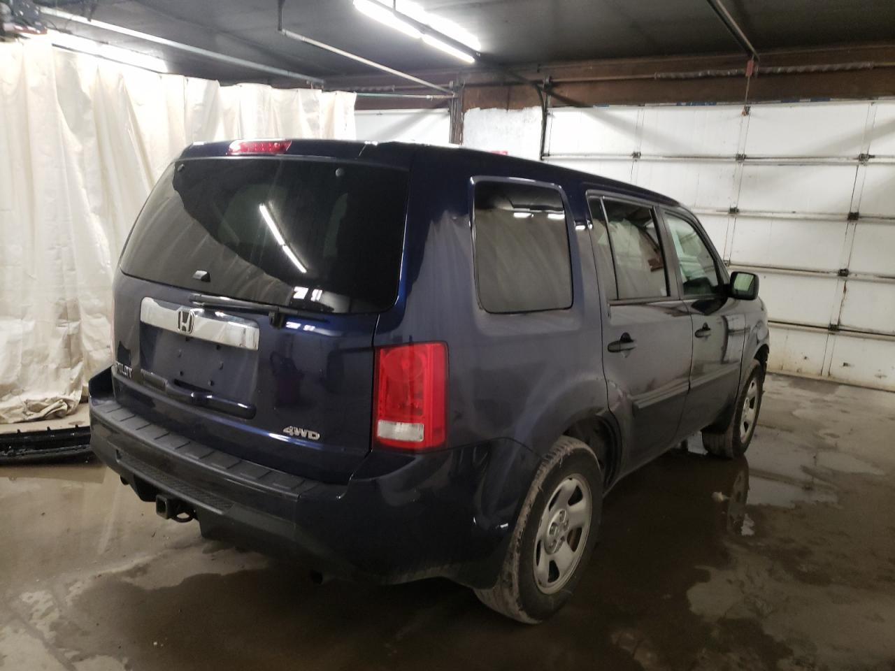 Photo 4 from auction – 2013 HONDA PILOT LX with VIN 5FNYF4H28DB039909