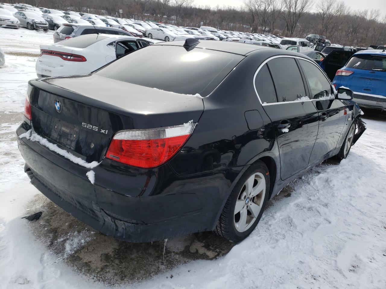 Photo 4 from auction – 2006 BMW 525 XI with VIN WBANF33556CS35138