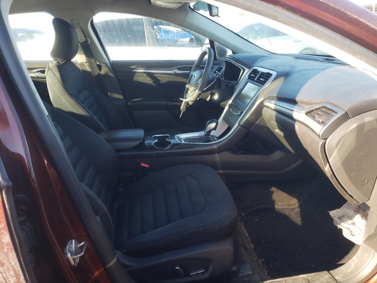 Photo 5 from auction – 2015 FORD FUSION SE with VIN 3FA6P0LU6FR254539