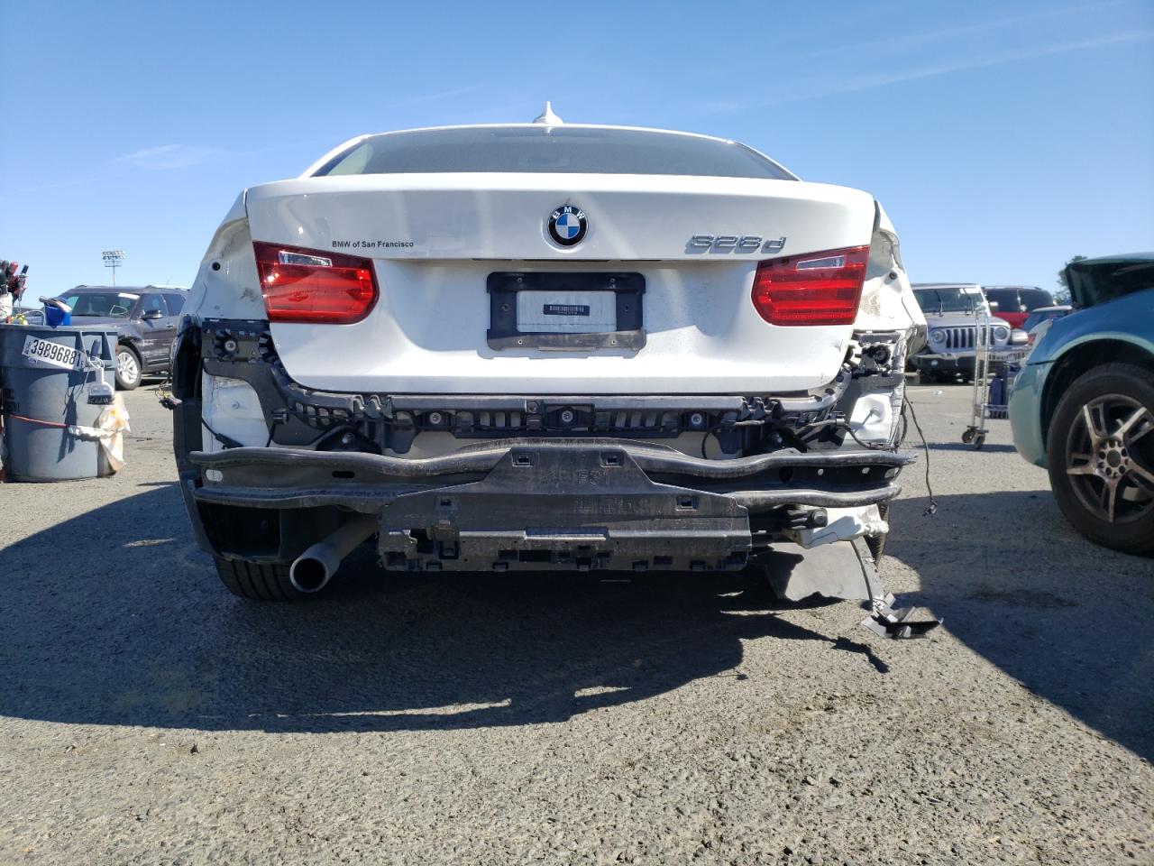 Photo 9 from auction – 2014 BMW 328 D with VIN WBA3D3C51EK157023