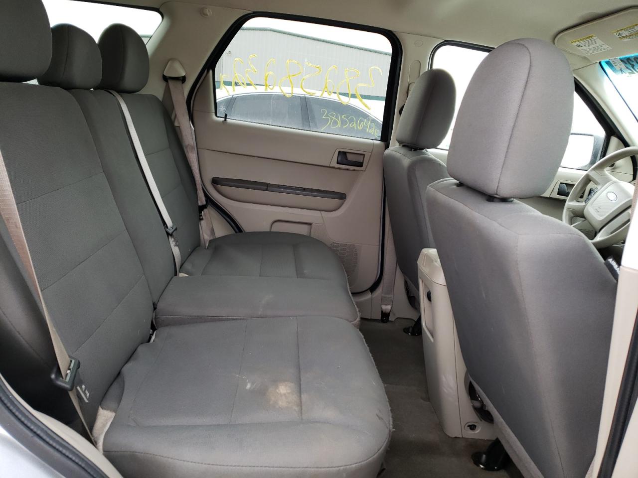 Photo 6 from auction – 2010 FORD ESCAPE XLS with VIN 1FMCU9C70AKD34657