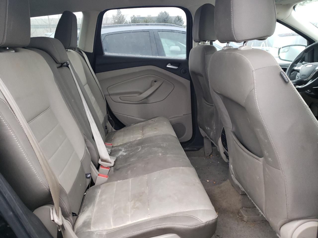 Photo 6 from auction – 2015 FORD ESCAPE SE with VIN 1FMCU0GX4FUC37947