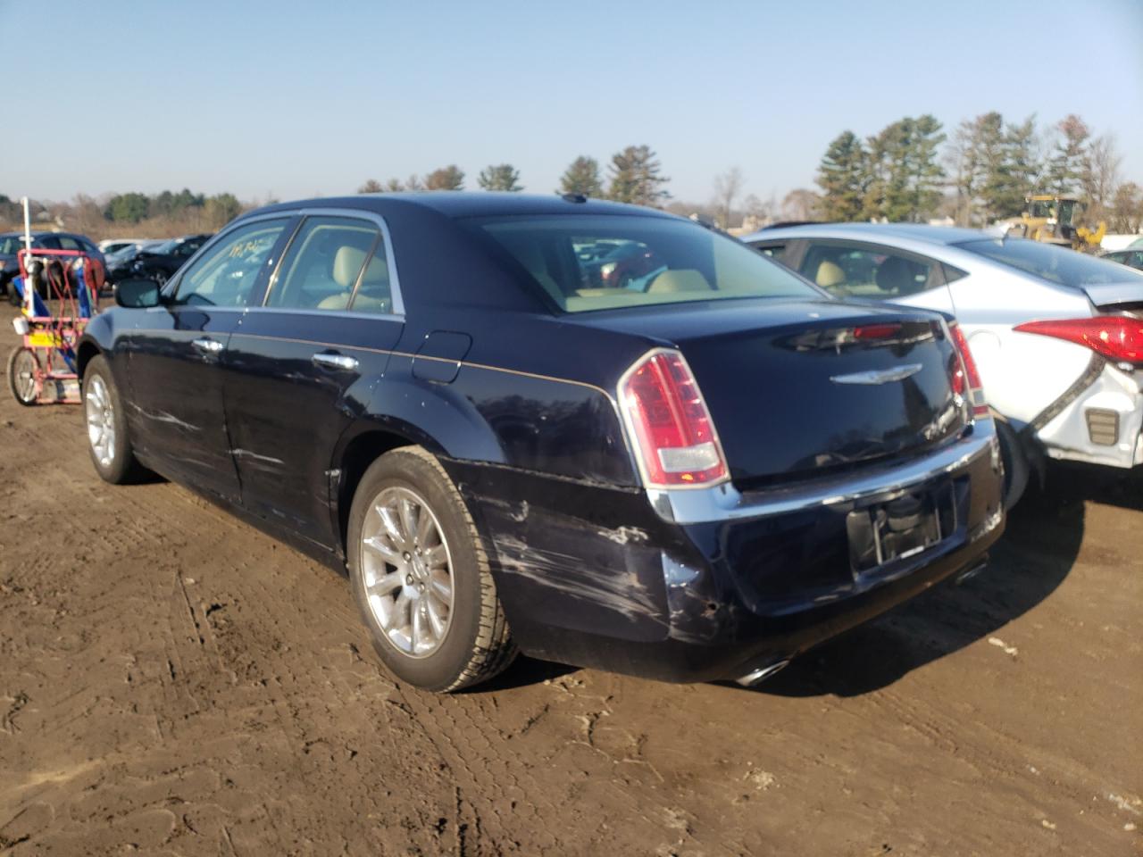 Photo 3 from auction – 2011 CHRYSLER 300 LIMITE with VIN 2C3CA5CG6BH514504