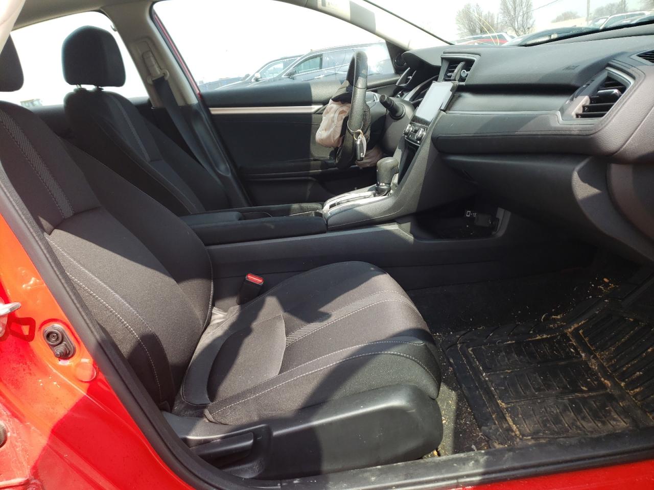 Photo 5 from auction – 2016 HONDA CIVIC EX with VIN 2HGFC2F7XGH545776