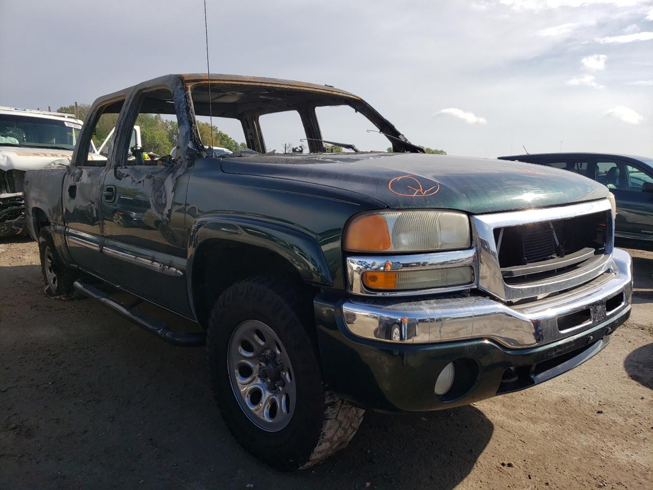 Photo 1 from auction – 2005 GMC NEW SIERRA with VIN 2GTEK13T351400402