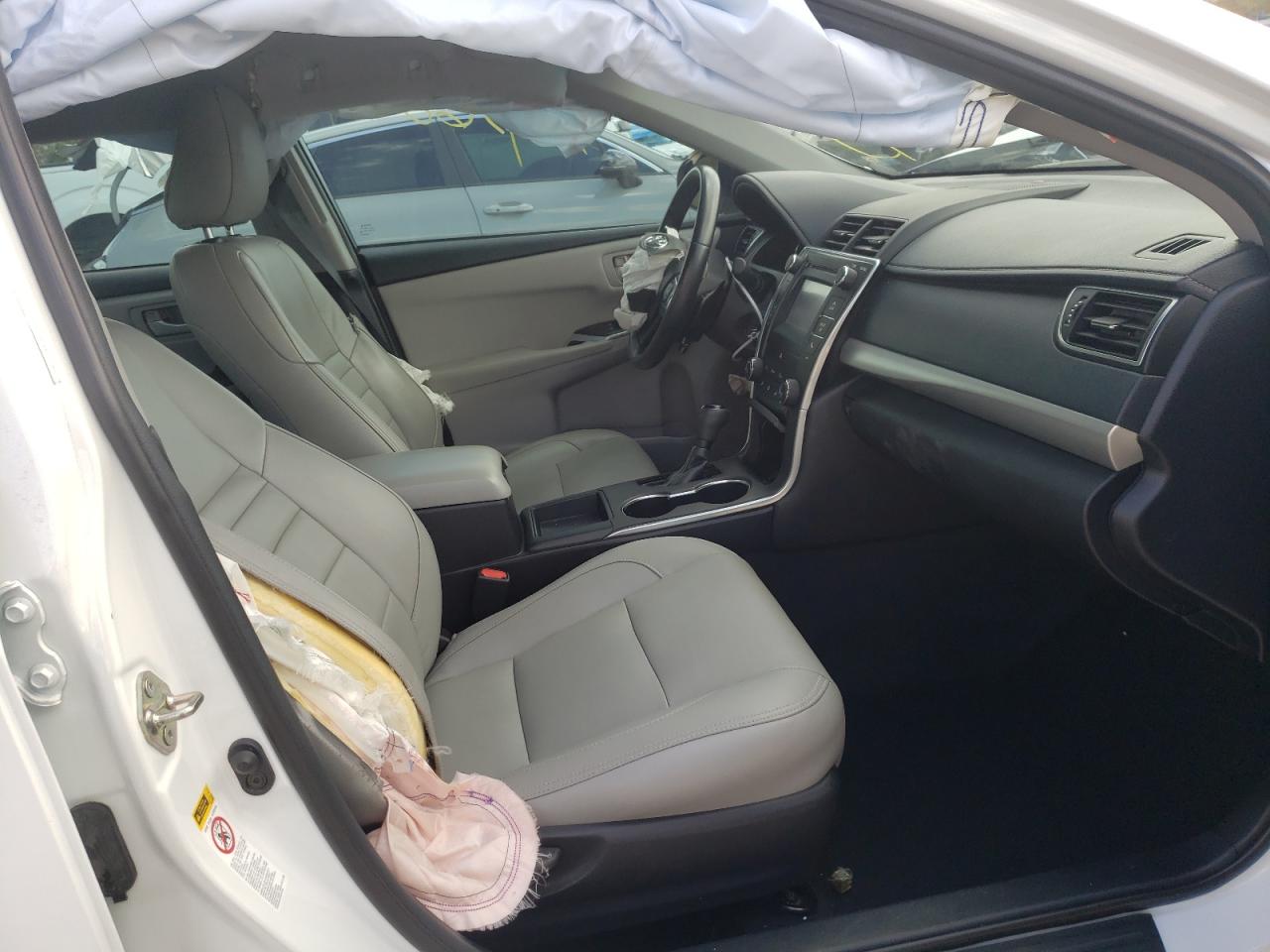Photo 5 from auction – 2016 TOYOTA CAMRY LE with VIN 4T1BF1FK5GU218522
