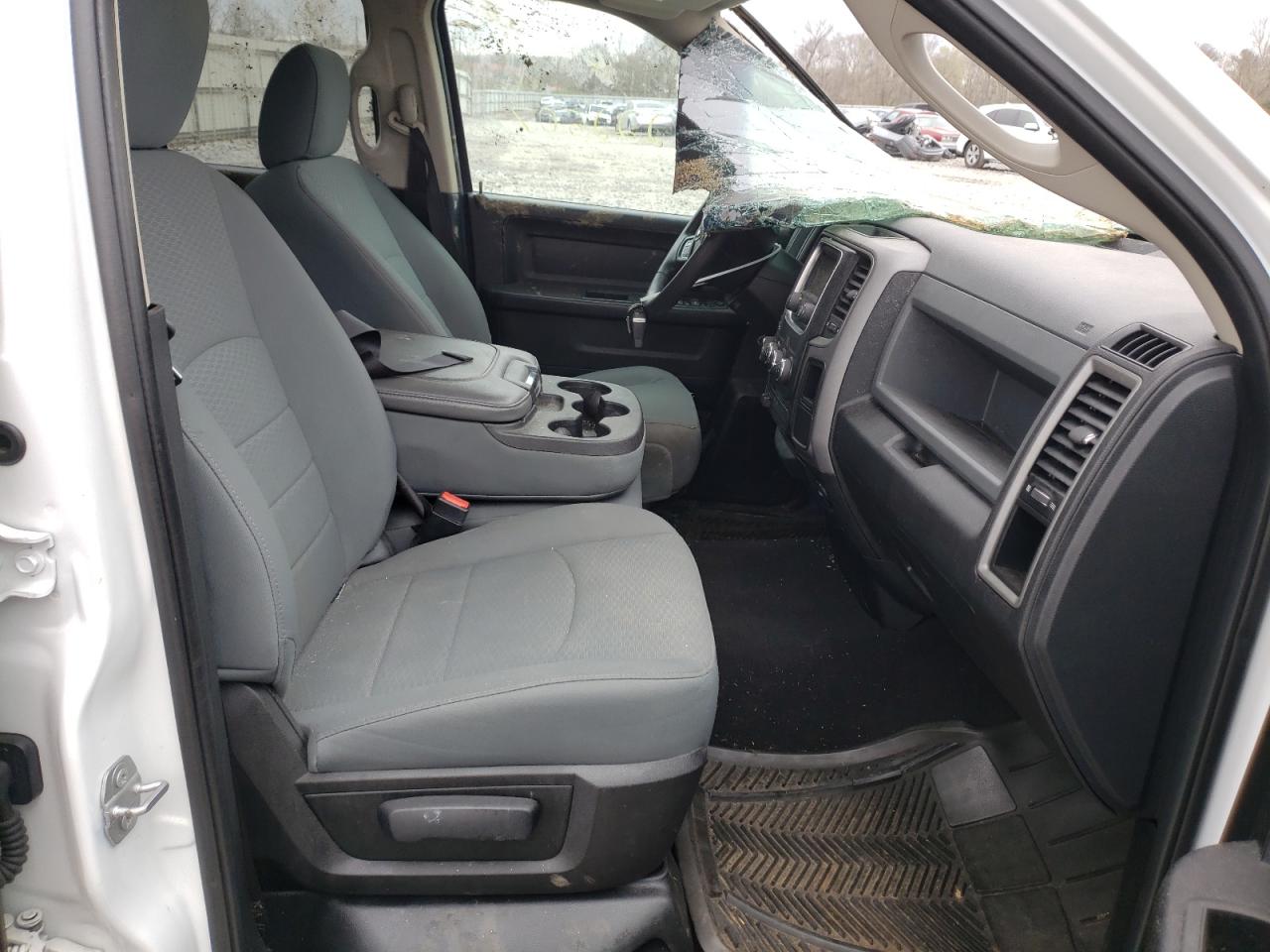 Photo 5 from auction – 2017 RAM 1500 ST with VIN 1C6RR7FT9HS539683