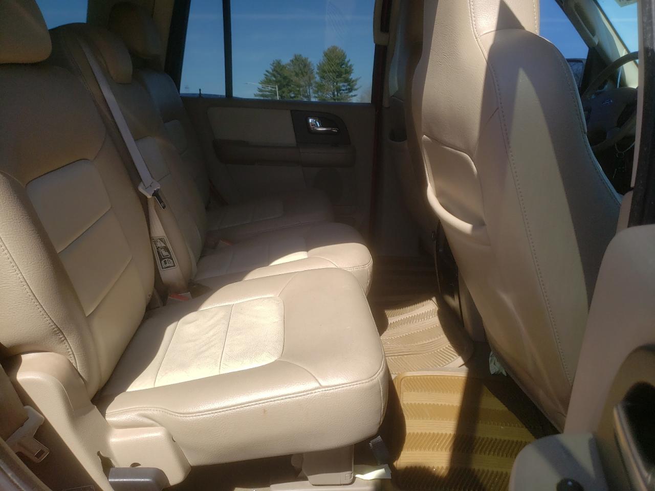 Photo 6 from auction – 2003 FORD EXPEDITION with VIN 1FMPU18L73LC39471