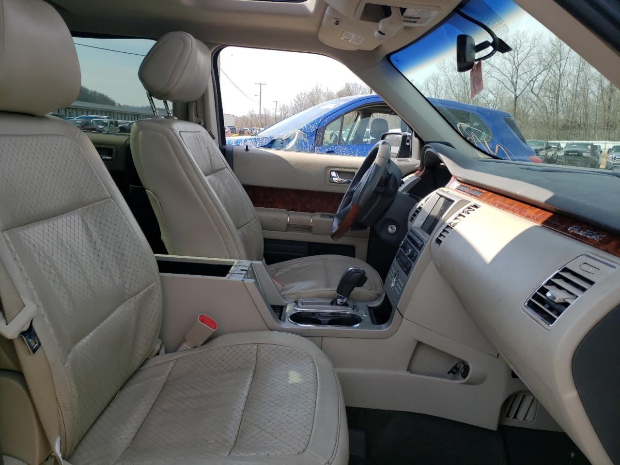 Photo 5 from auction – 2011 FORD FLEX LIMIT with VIN 2FMHK6DT6BBD13085