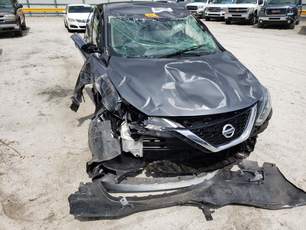 Photo 9 from auction – 2019 NISSAN SENTRA S with VIN 3N1AB7AP2KY293687