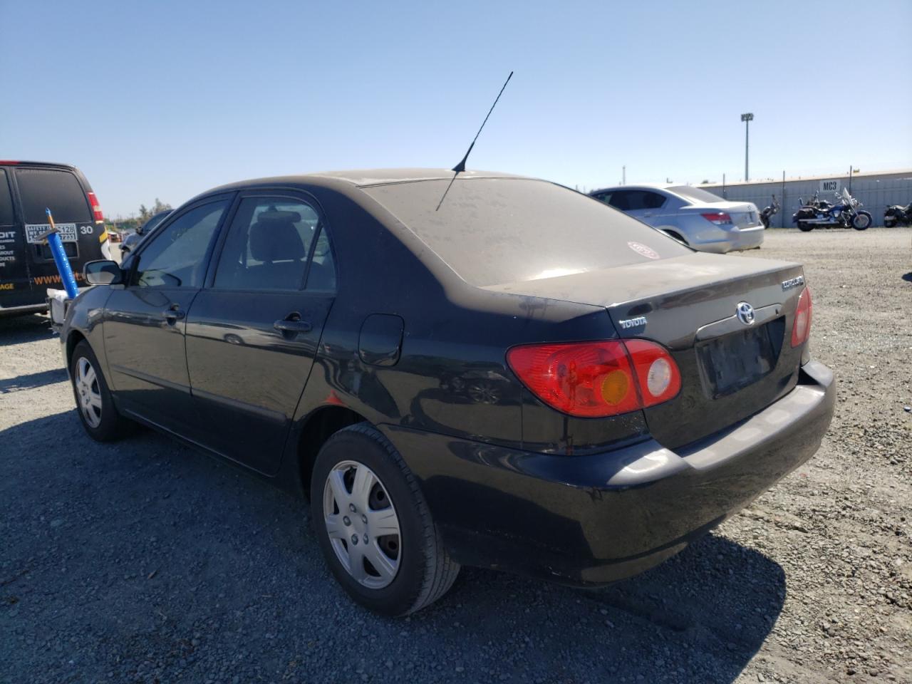 Photo 3 from auction – 2004 TOYOTA COROLLA CE with VIN 1NXBR32E84Z276249