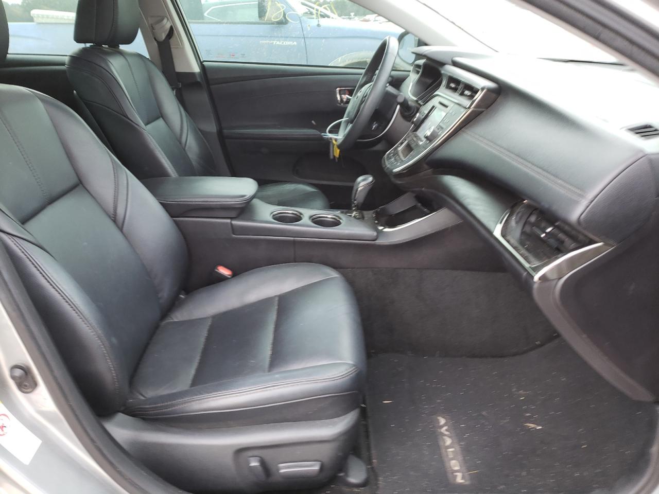 Photo 5 from auction – 2016 TOYOTA AVALON HYB with VIN 4T1BD1EBXGU057060